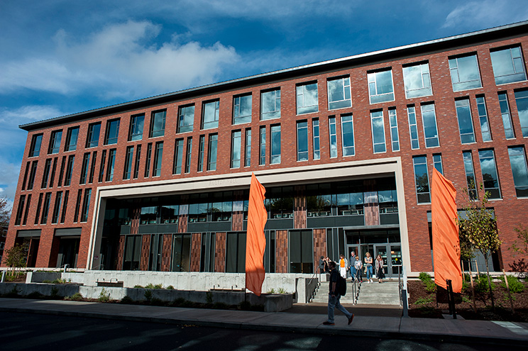 An image of Austin Hall on Oregon State University's Corvallis campus. OER open educational resources